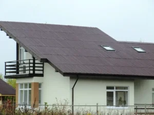 ondulin-smart-korichnevyy-26062012-2 Вид коричневого ондулина на крыше дома